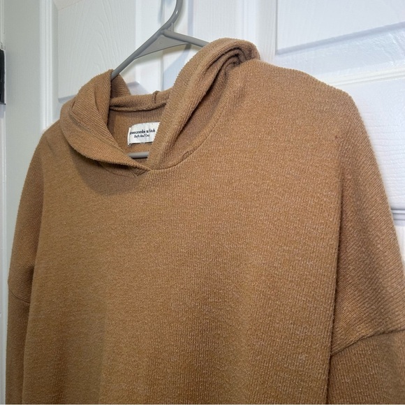 Abercrombie & Fitch Tan Hoodie Sweater - Picture 2 of 6